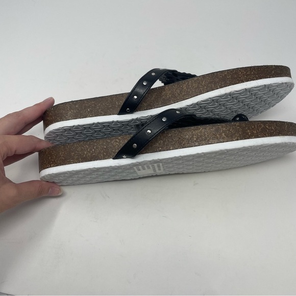 Torrid Black Eva Outsole Medallion Slides NWOT Size 12WW - Picture 4 of 6